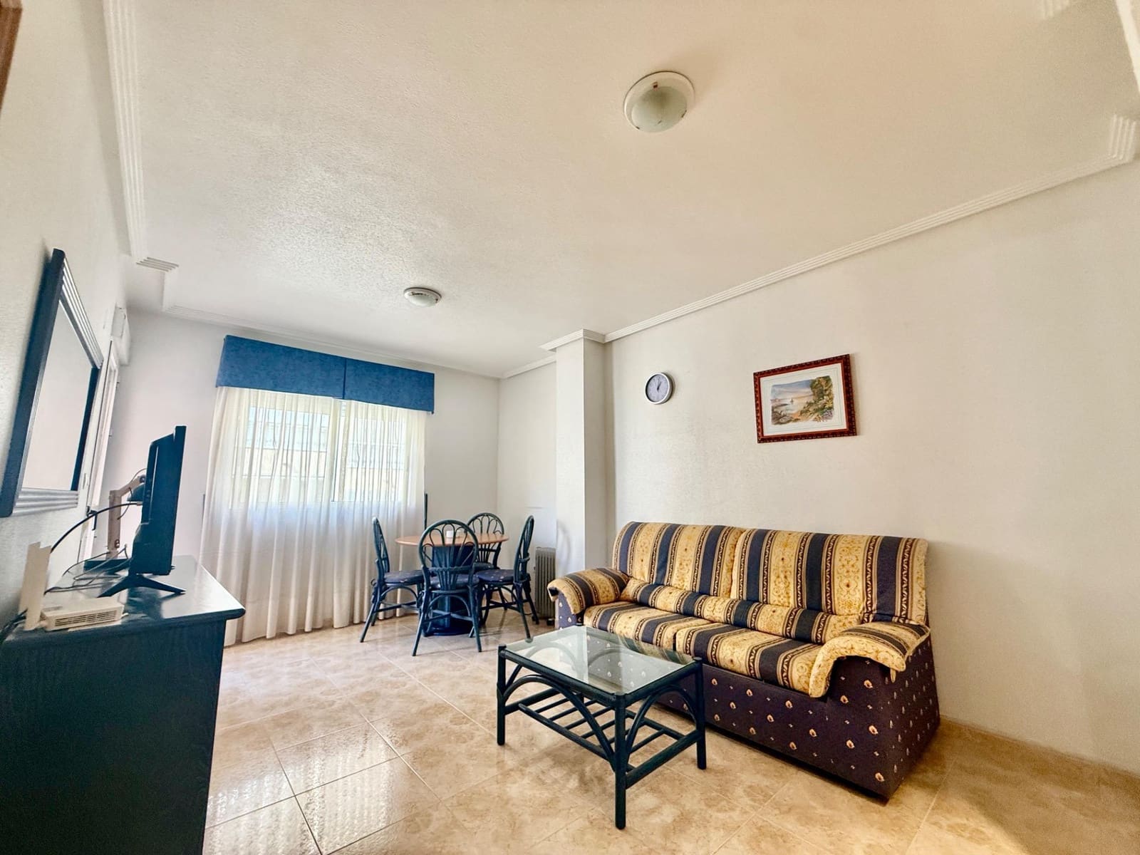 2 soveværelse Lejlighed til salg i Torrevieja med swimmingpool - € 124.900 (Ref: 9345524)