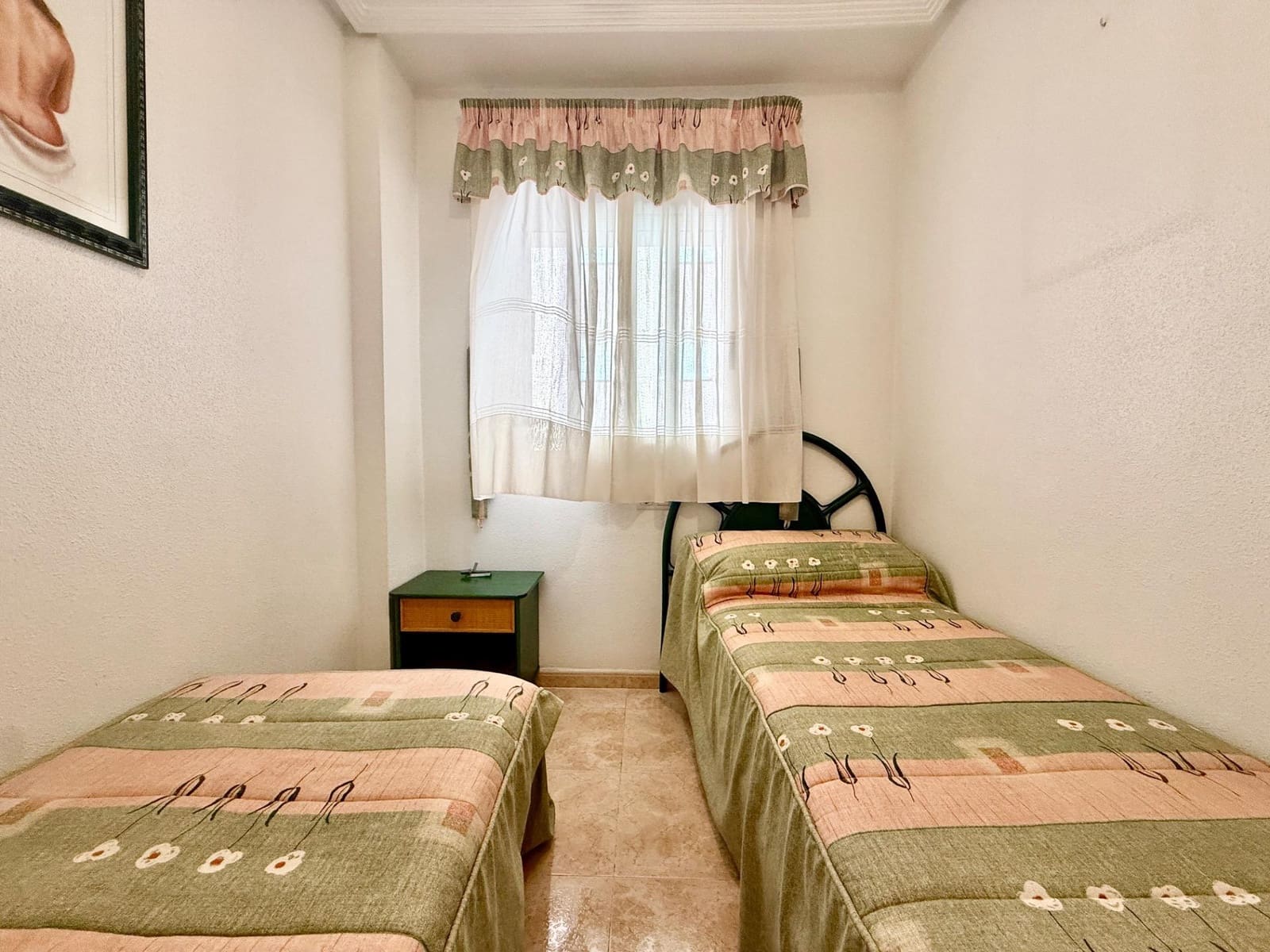 2 soveværelse Lejlighed til salg i Torrevieja med swimmingpool - € 124.900 (Ref: 9345524)