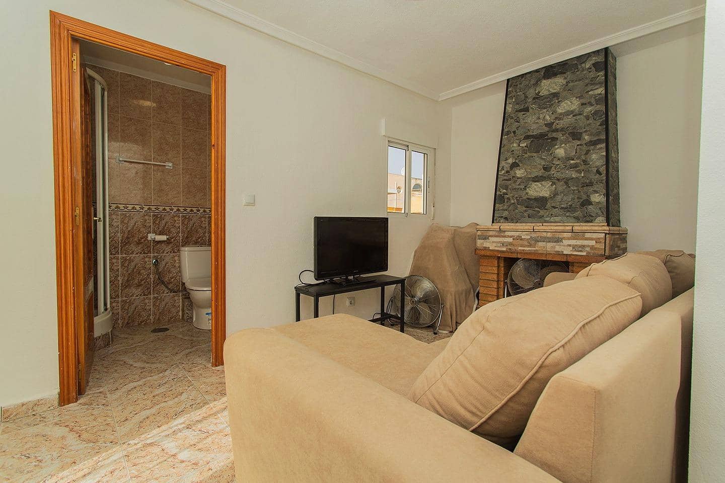 4 sypialnia Dom blizniak na sprzedaż w Orihuela z garażem - 200 000 € (Ref: 9345537)