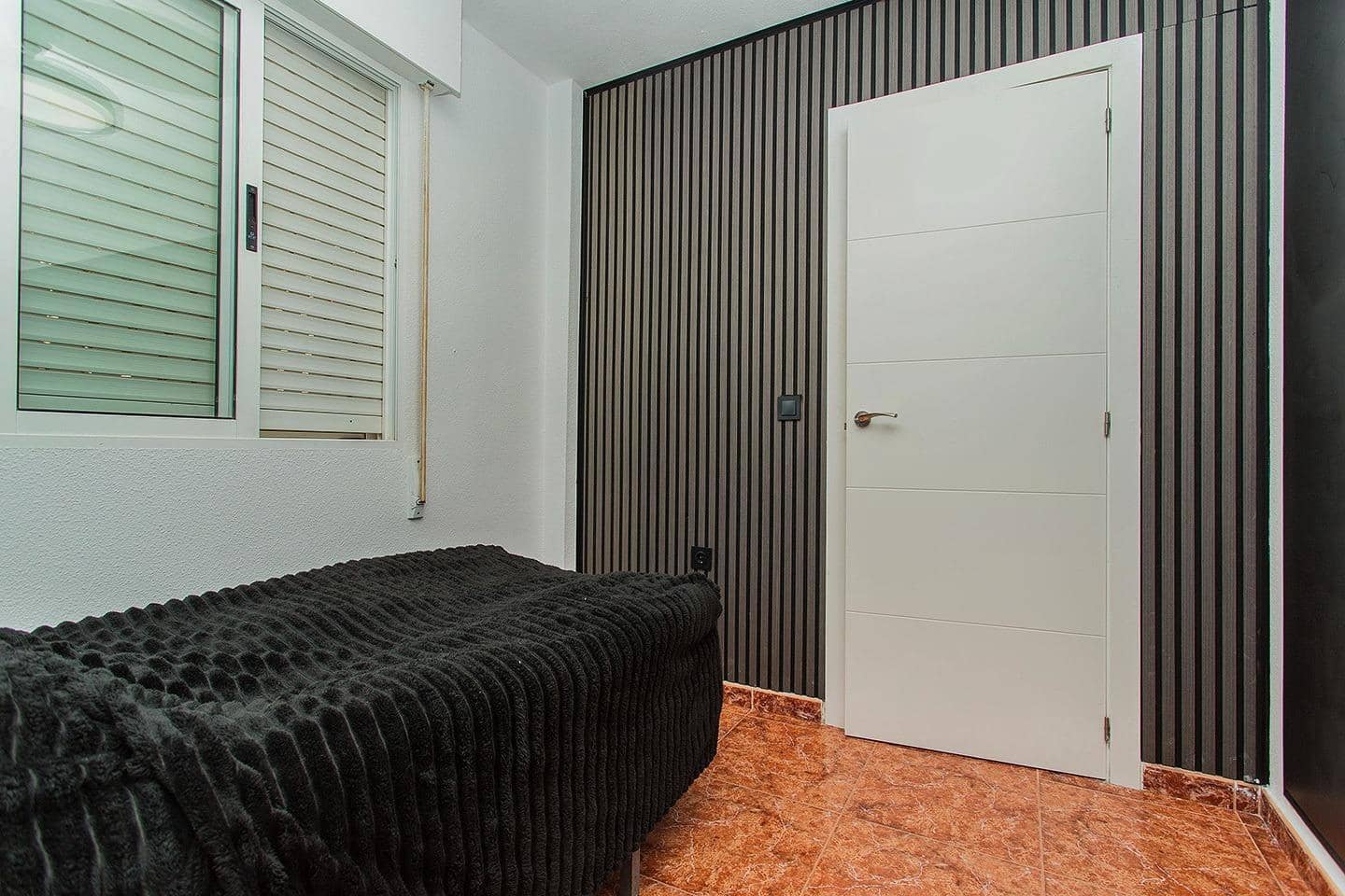 4 sypialnia Dom blizniak na sprzedaż w Orihuela z garażem - 200 000 € (Ref: 9345537)