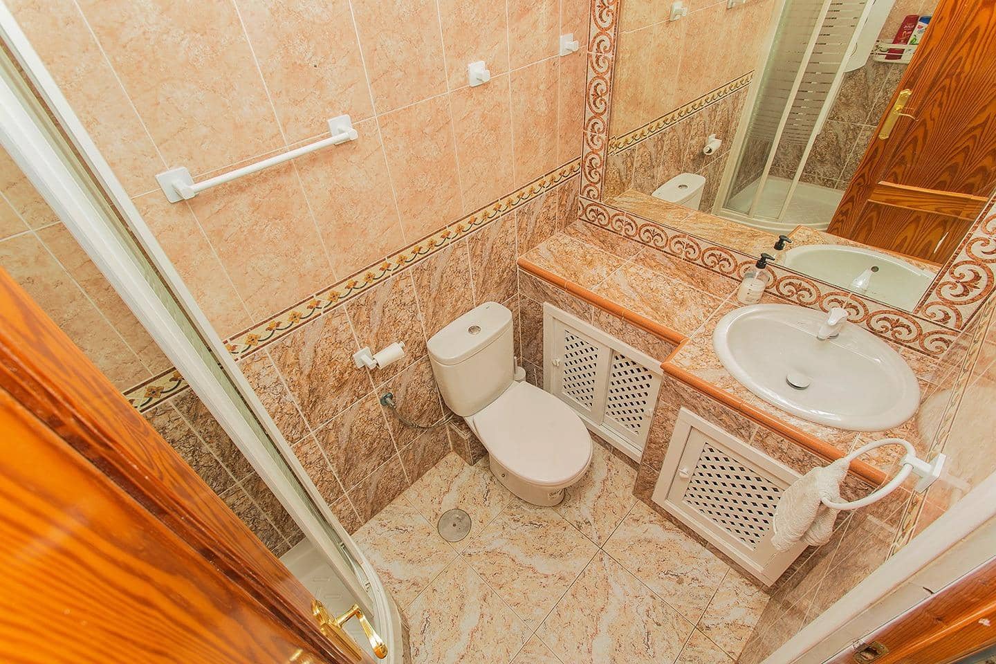 4 sypialnia Dom blizniak na sprzedaż w Orihuela z garażem - 200 000 € (Ref: 9345537)