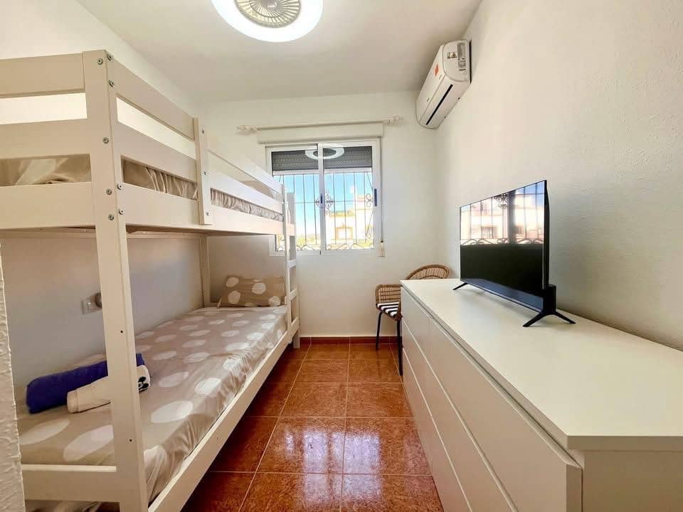 3 soveværelse Lejlighed til salg i Entre Naranjos med swimmingpool - € 199.900 (Ref: 9372310)