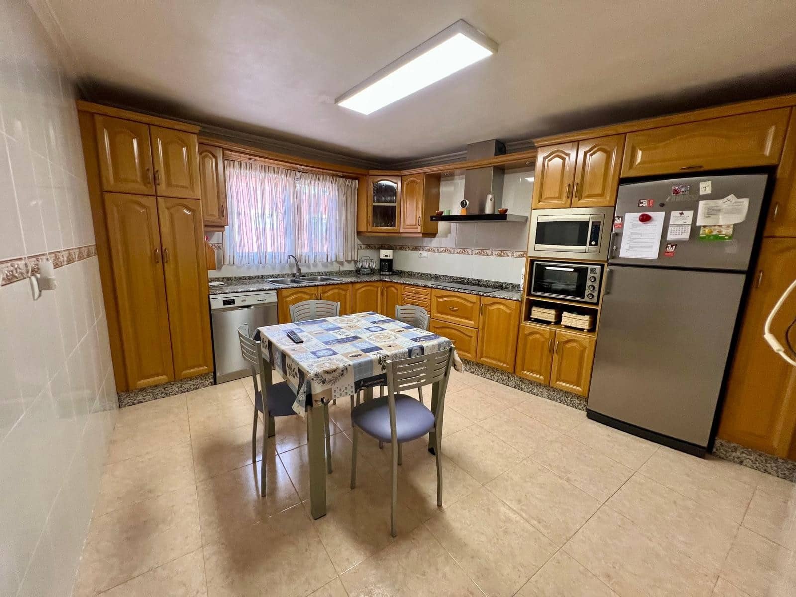 3 slaapkamer Huis te koop in Pinoso met garage - € 192.500 (Ref: 9383837)