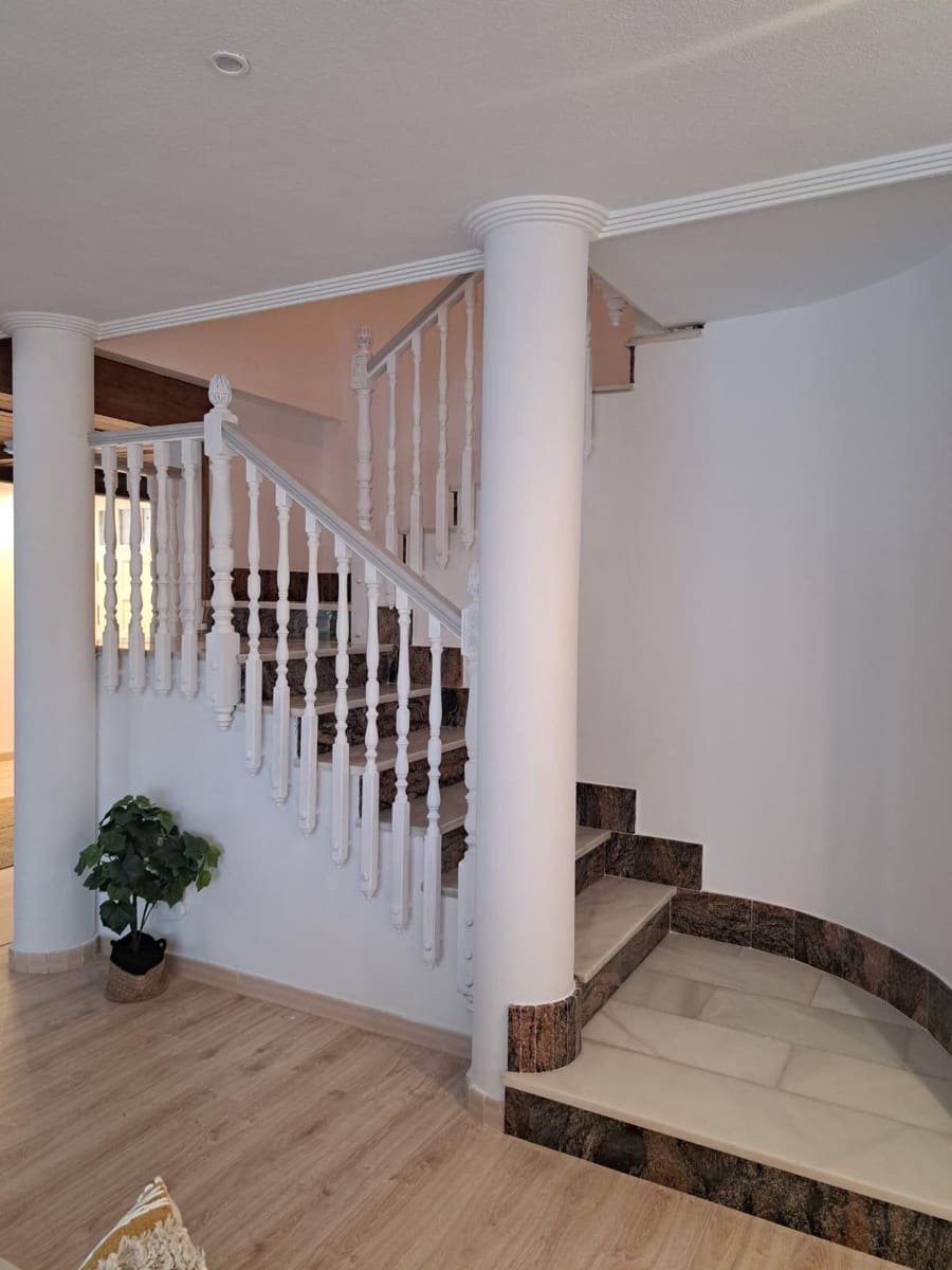 5 sypialnia Willa na sprzedaż w Orihuela - 370 000 € (Ref: 9383840)