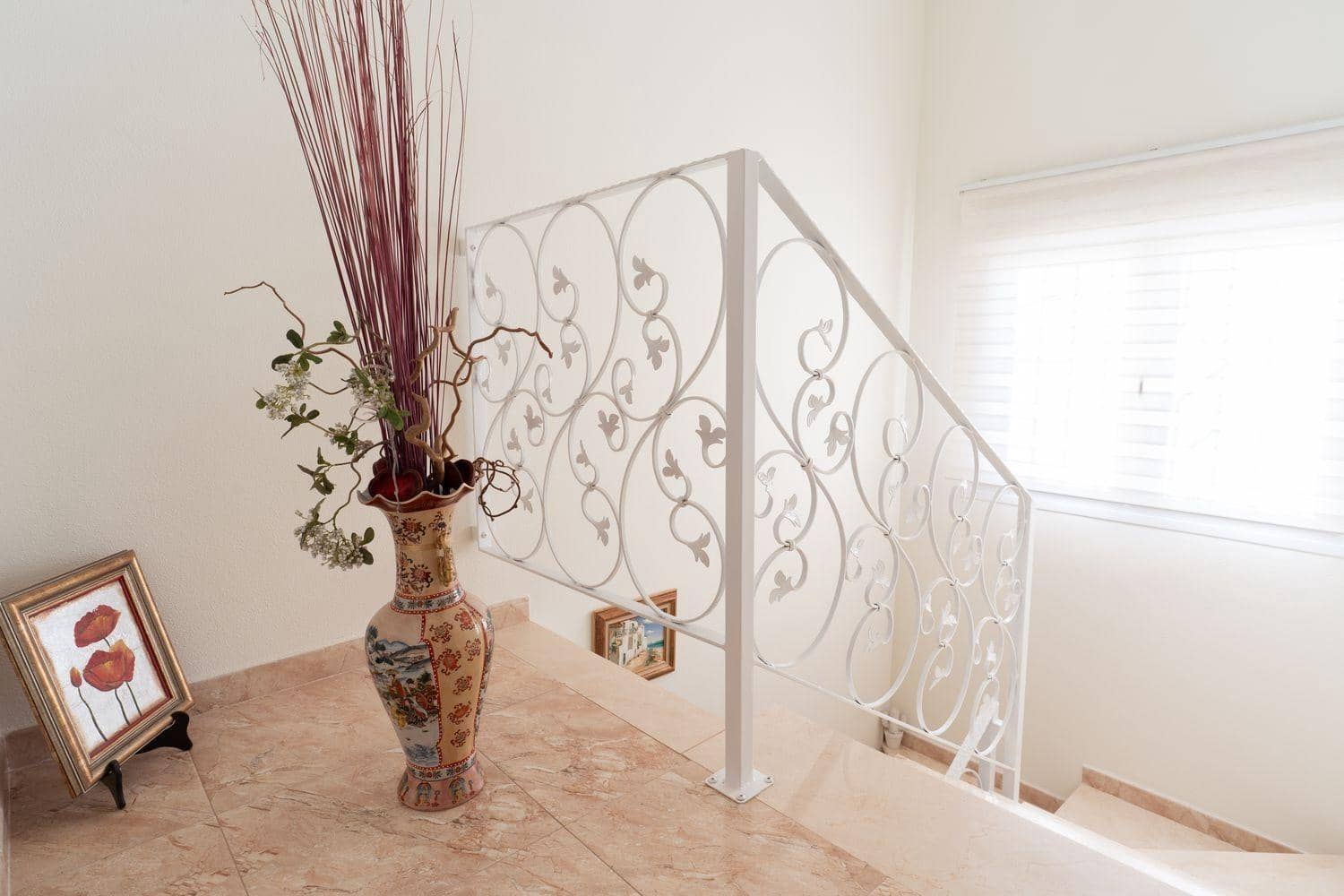 7 sypialnia Willa na sprzedaż w Torrevieja z basenem - 930 000 € (Ref: 9383849)