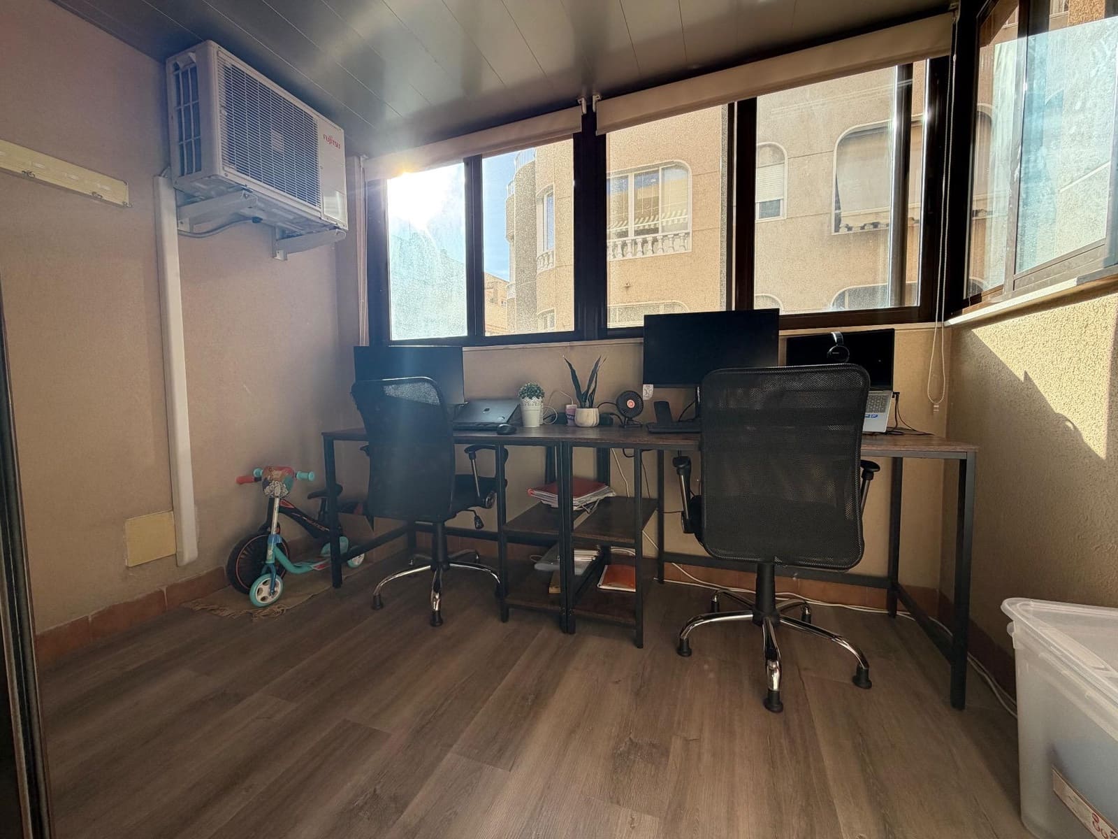 2 sypialnia Apartament na sprzedaż w Torrevieja z basenem - 189 000 € (Ref: 9383850)