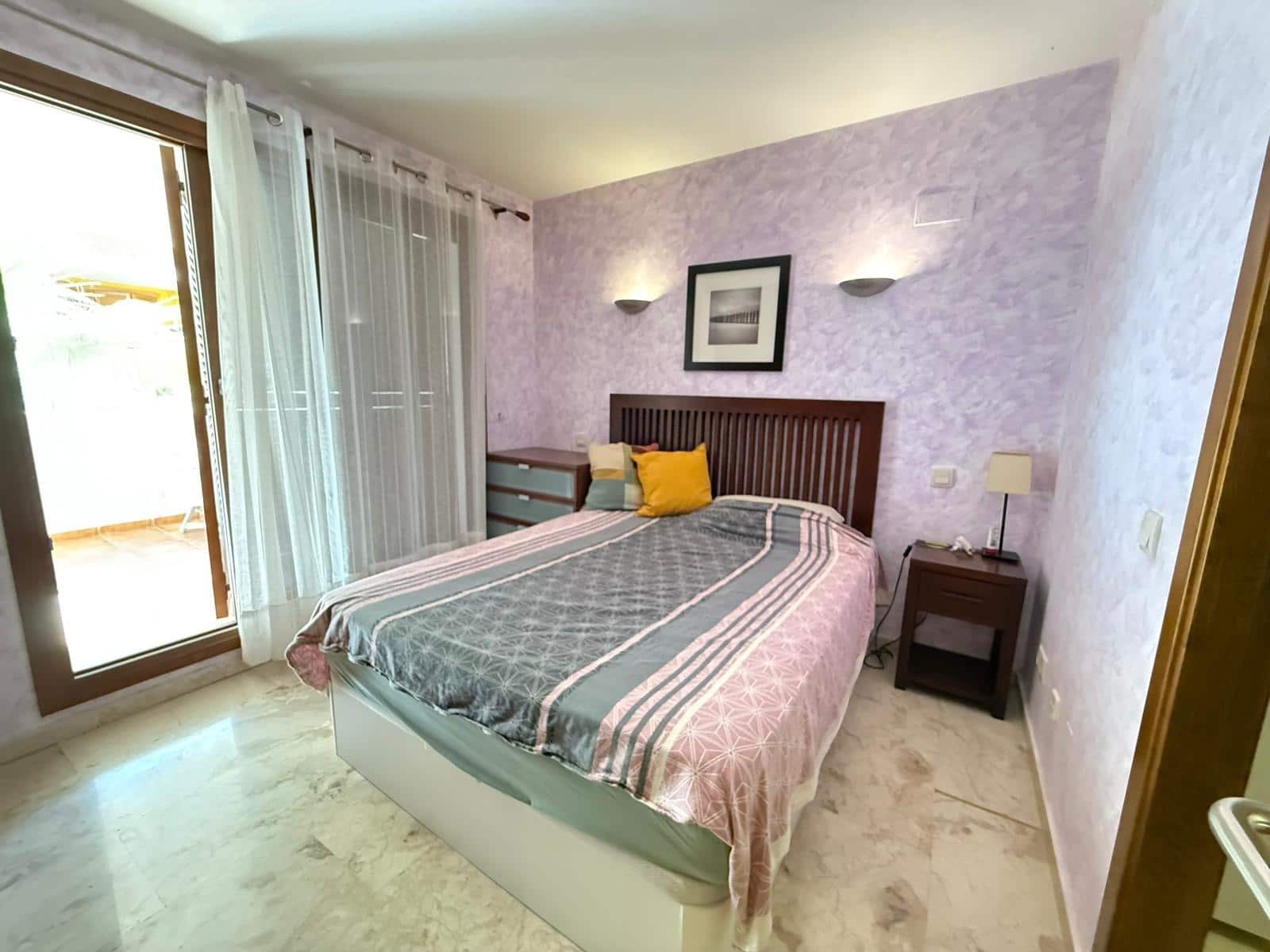 2 soveværelse Lejlighed til salg i Torrevieja med swimmingpool - € 239.900 (Ref: 9383851)