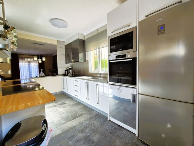 3 soverom Villa til salgs i Cabo Roig, Orihuela med svømmebasseng - € 349 995 (Ref: 9383853)