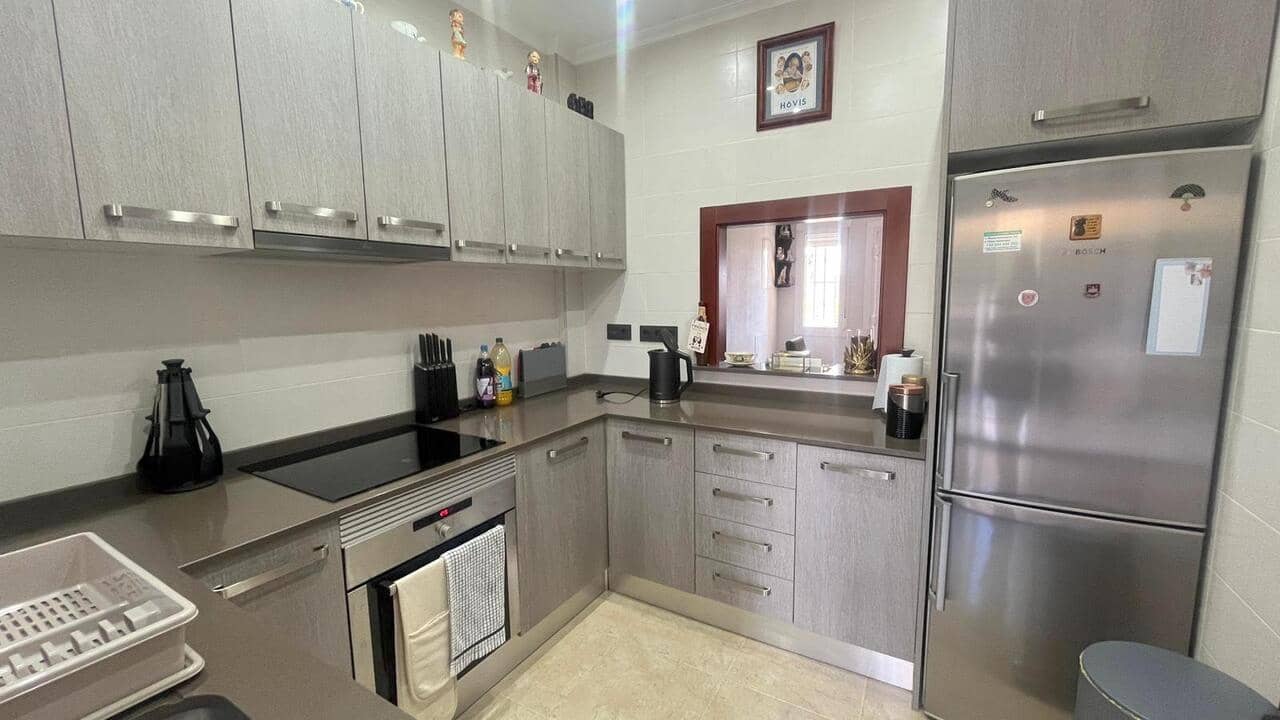 3 sypialnia Willa na sprzedaż w Algorfa z basenem garażem - 320 000 € (Ref: 9383856)