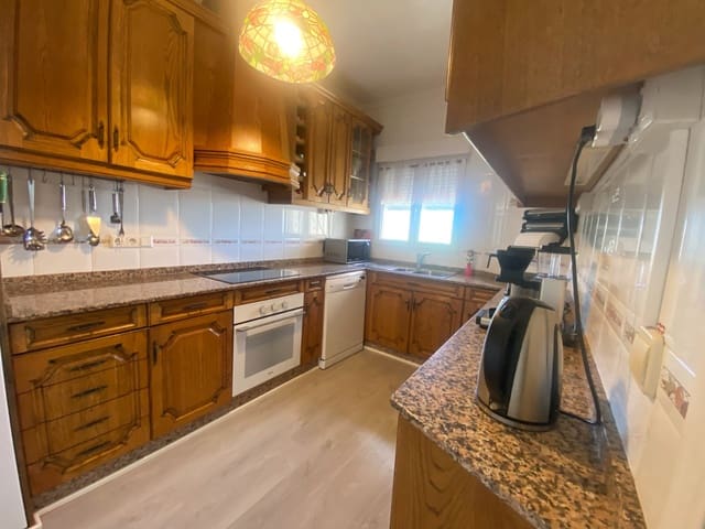 3 makuuhuone Huvila myytävänä paikassa Ciudad Quesada, Rojales mukana uima-altaan 
autotalli - 575 000 € (Ref: 9383865)