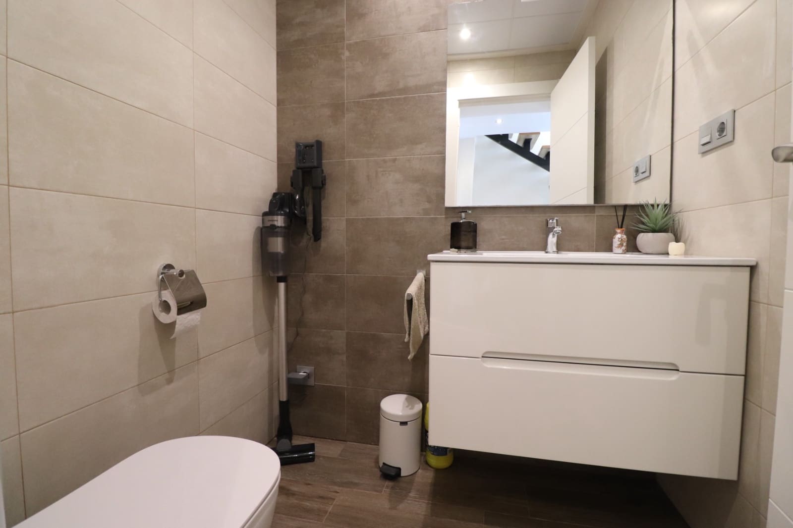 3 bedroom Villa for sale in Daya Vieja with pool - € 429,000 (Ref: 9391169)