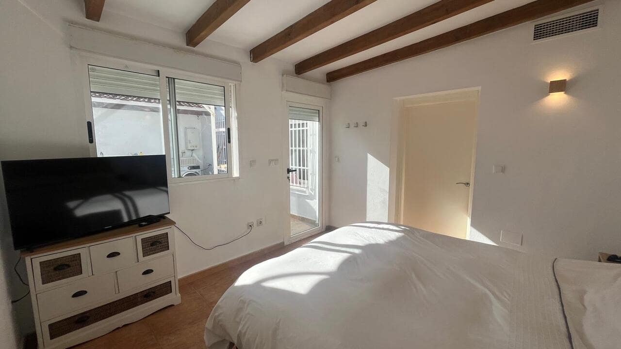 5 slaapkamer Huis te koop in Algorfa met garage - € 225.000 (Ref: 9391175)