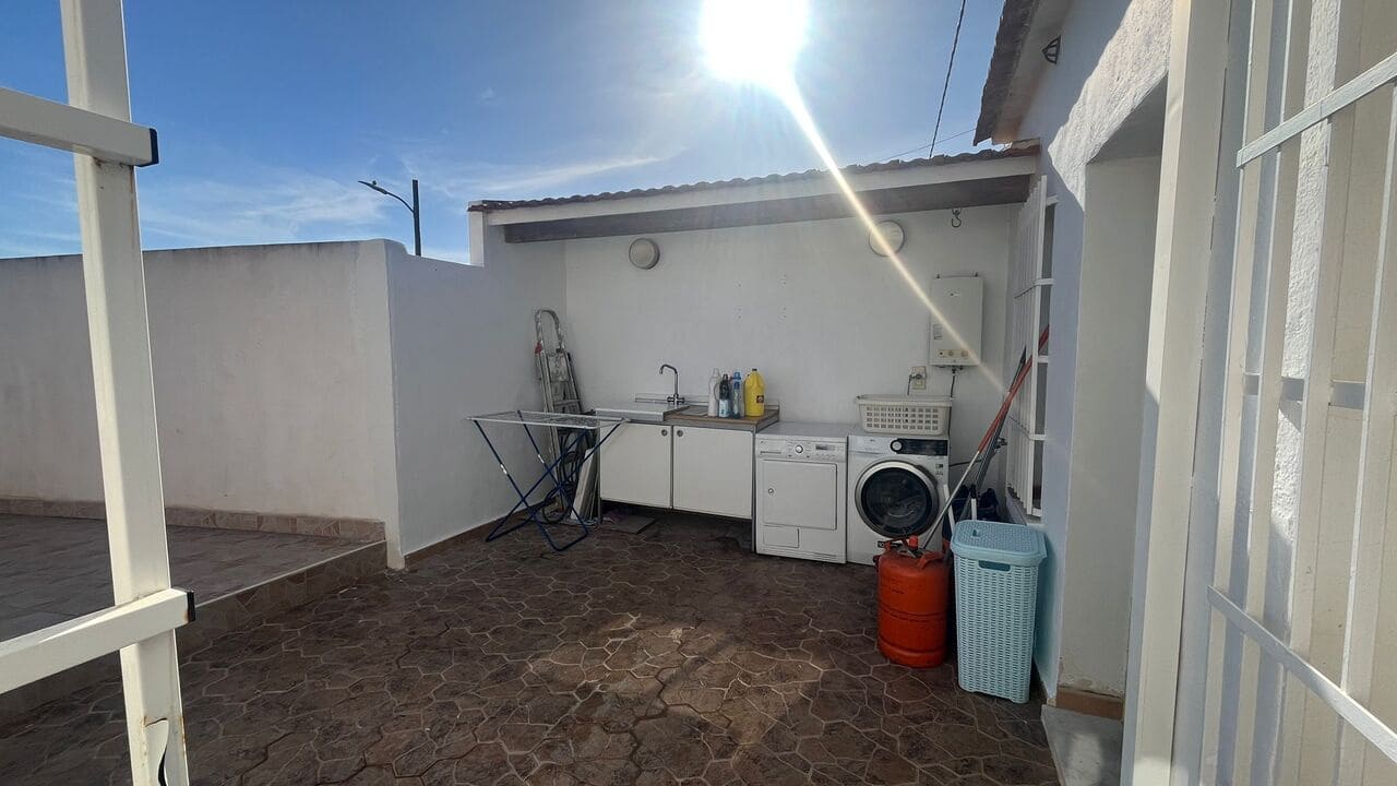 5 slaapkamer Huis te koop in Algorfa met garage - € 225.000 (Ref: 9391175)