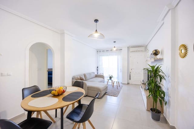 2 soveværelse Lejlighed til salg i Blue Lagoon med swimmingpool garage - € 169.900 (Ref: 9391178)