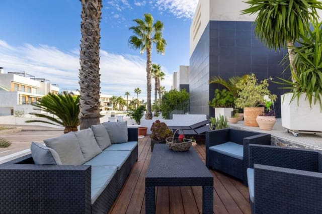 3 soverom Villa til salgs i Las Filipinas med garasje - € 339 000 (Ref: 9391179)