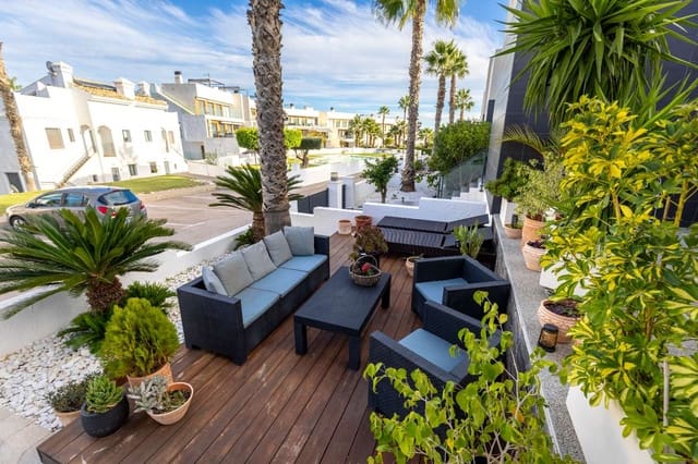 3 soverom Villa til salgs i Las Filipinas med garasje - € 339 000 (Ref: 9391179)