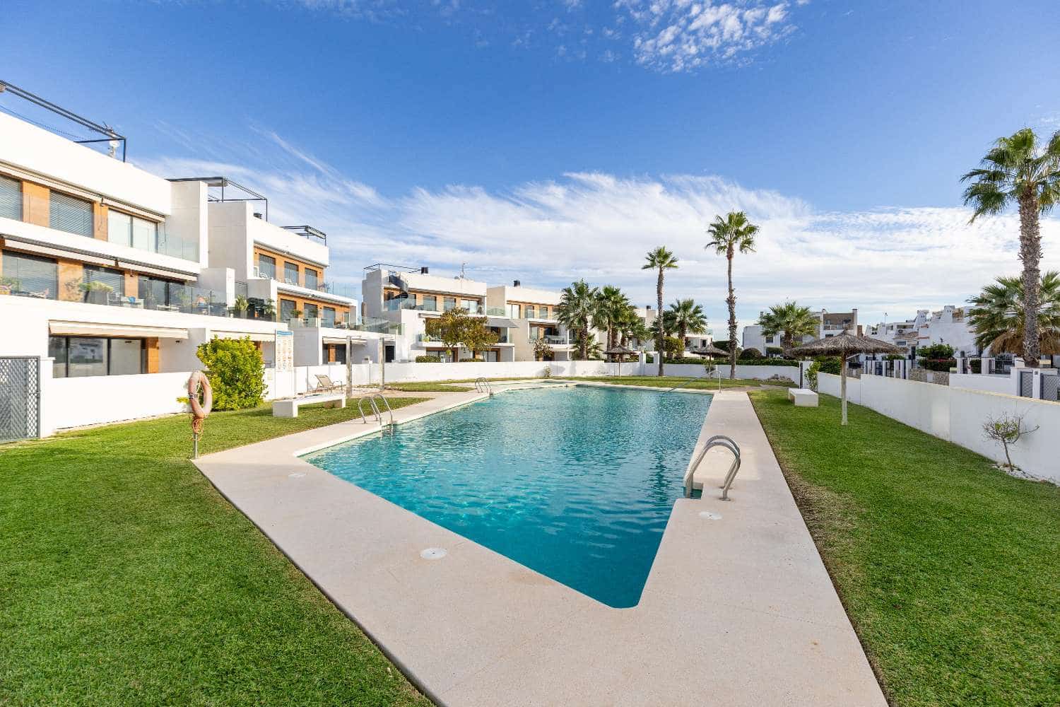 3 soverom Villa til salgs i Orihuela med garasje - € 339 000 (Ref: 9391179)