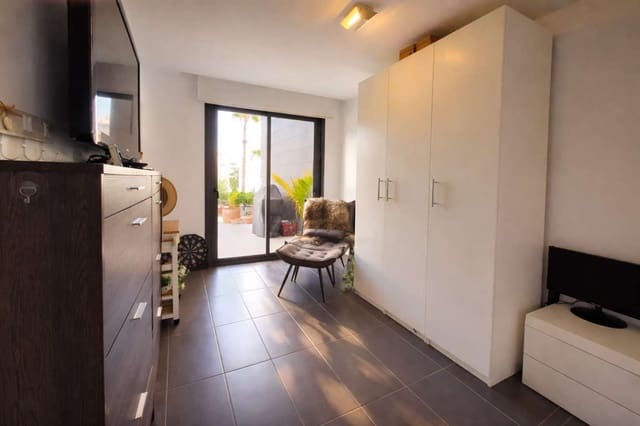 3 makuuhuone Huvila myytävänä paikassa Las Filipinas mukana 
autotalli - 329 000 € (Ref: 9391179)