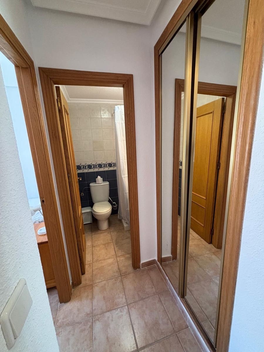 3 sypialnia Bungalow na sprzedaż w Torrevieja z garażem - 162 000 € (Ref: 9391188)