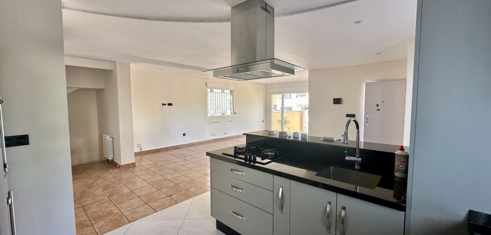 4 bedroom Villa for sale in Orihuela Costa - € 285,000 (Ref: 9391194)