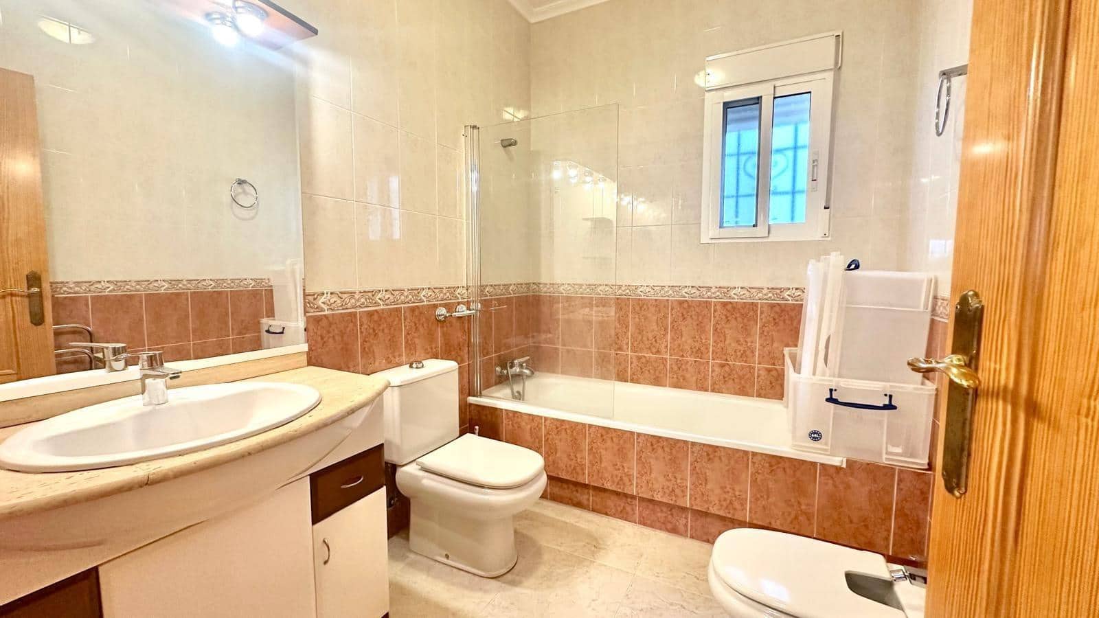 3 chambre Villa/Maison à vendre à Bigastro avec piscine - 280 000 € (Ref: 9391201)