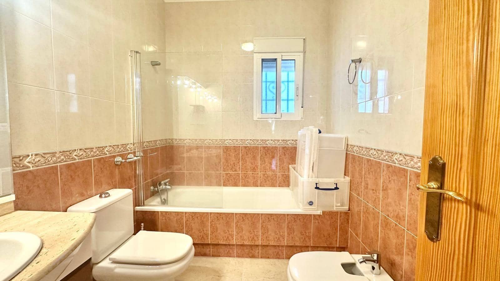 3 chambre Villa/Maison à vendre à Bigastro avec piscine - 280 000 € (Ref: 9391201)