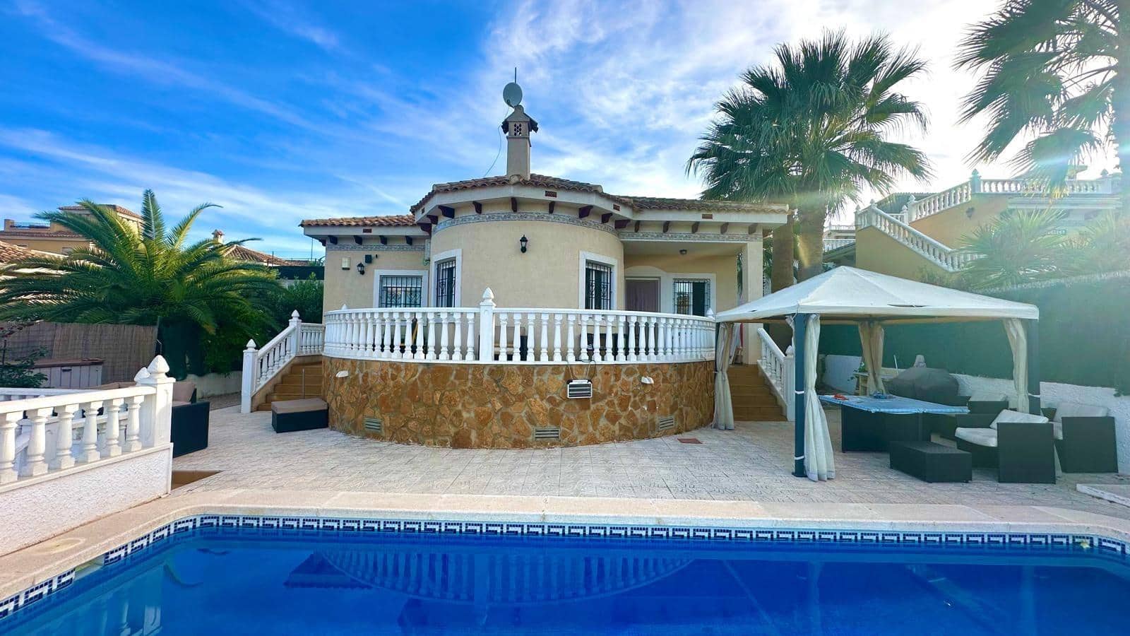 3 chambre Villa/Maison à vendre à Bigastro avec piscine - 280 000 € (Ref: 9391201)