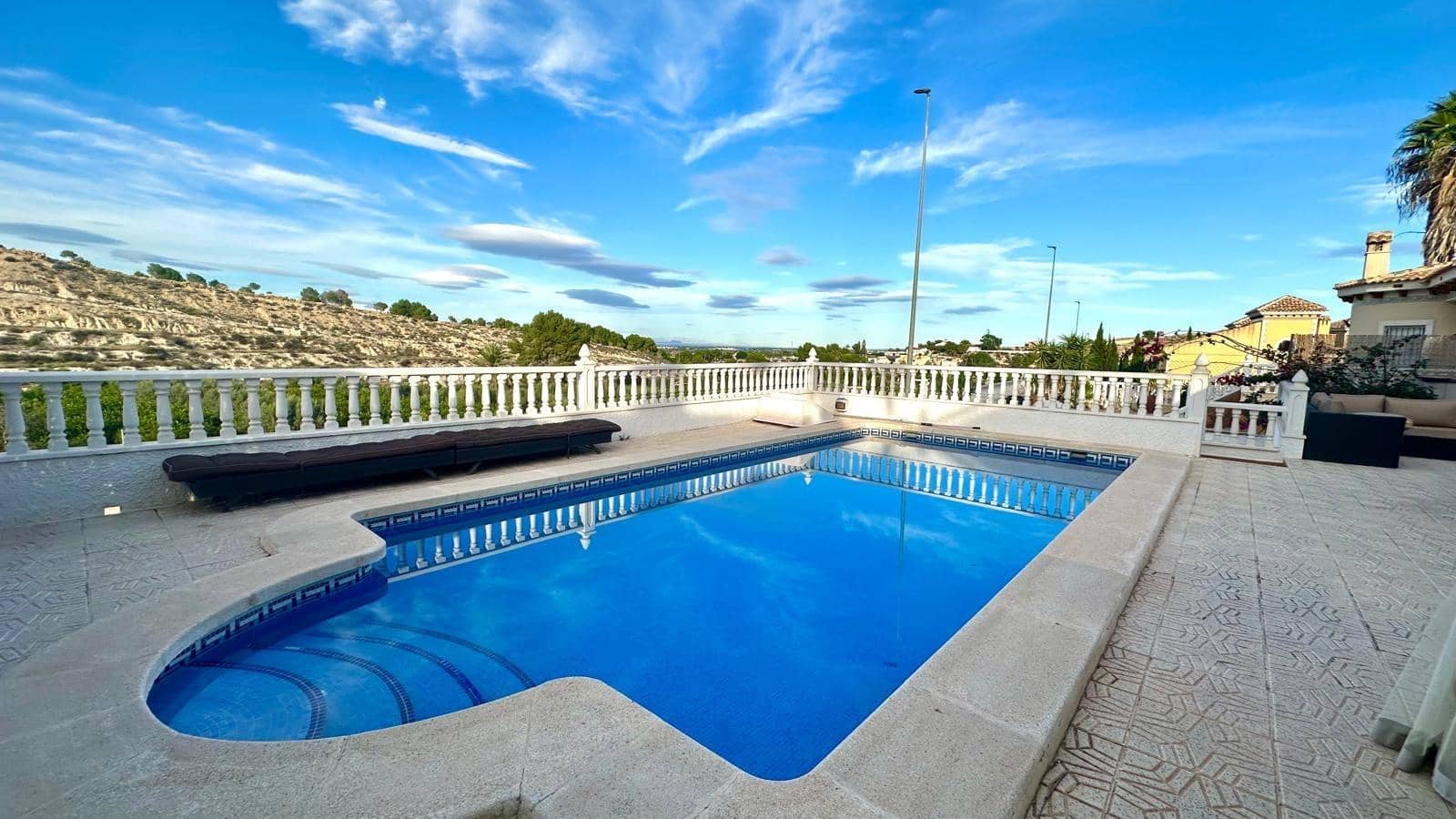 3 chambre Villa/Maison à vendre à Bigastro avec piscine - 280 000 € (Ref: 9391201)