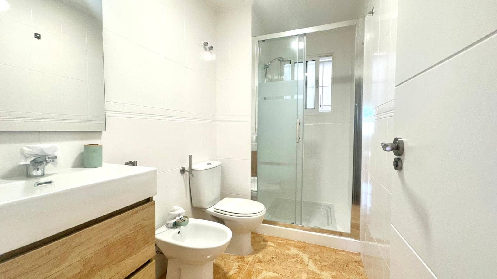 2 bedroom Bungalow for sale in Torrevieja - € 159,900 (Ref: 9391202)