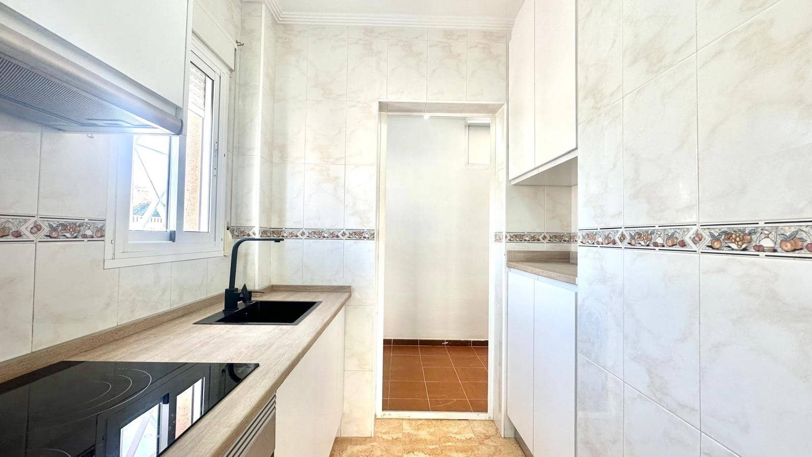 2 bedroom Bungalow for sale in Torrevieja - € 159,900 (Ref: 9391202)