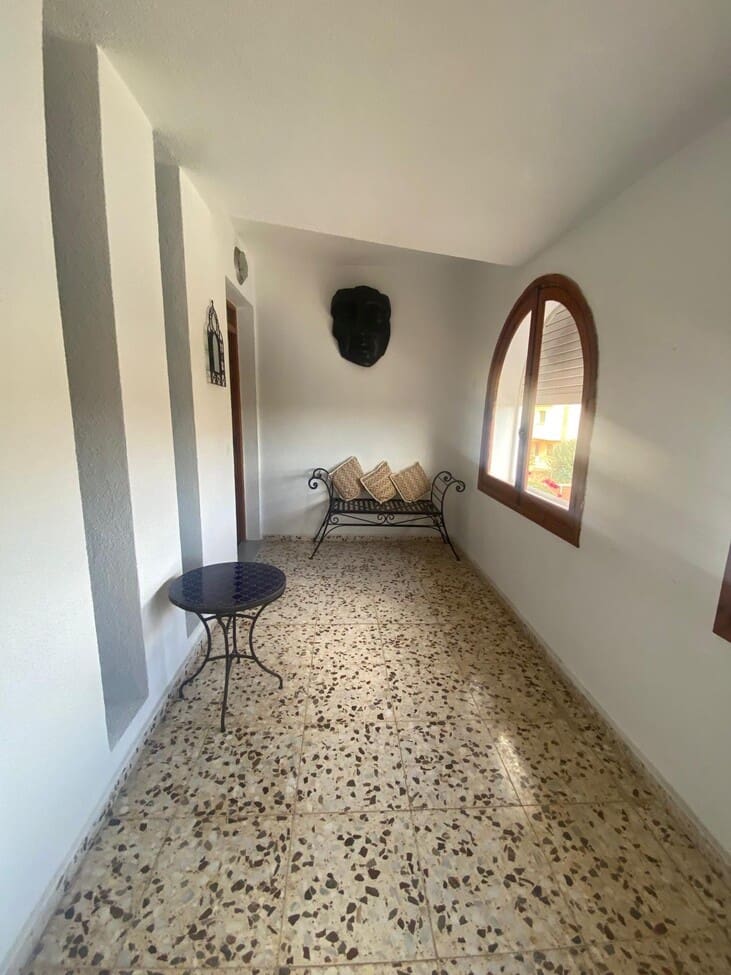5 bedroom Villa for sale in Los Balcones with pool garage - € 350,000 (Ref: 9391205)