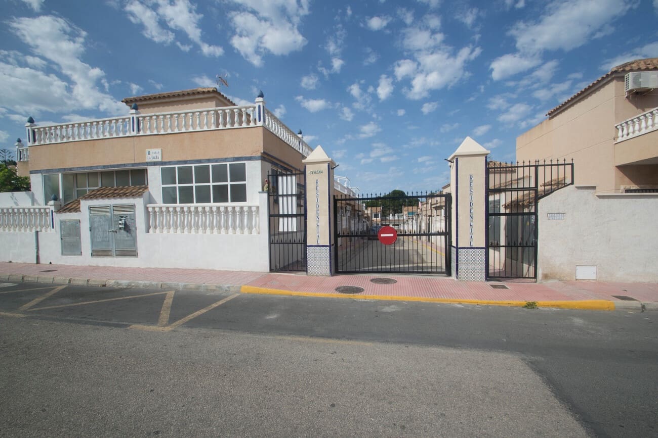 3 bedroom Apartment for sale in Los Altos - € 155,000 (Ref: 9391207)