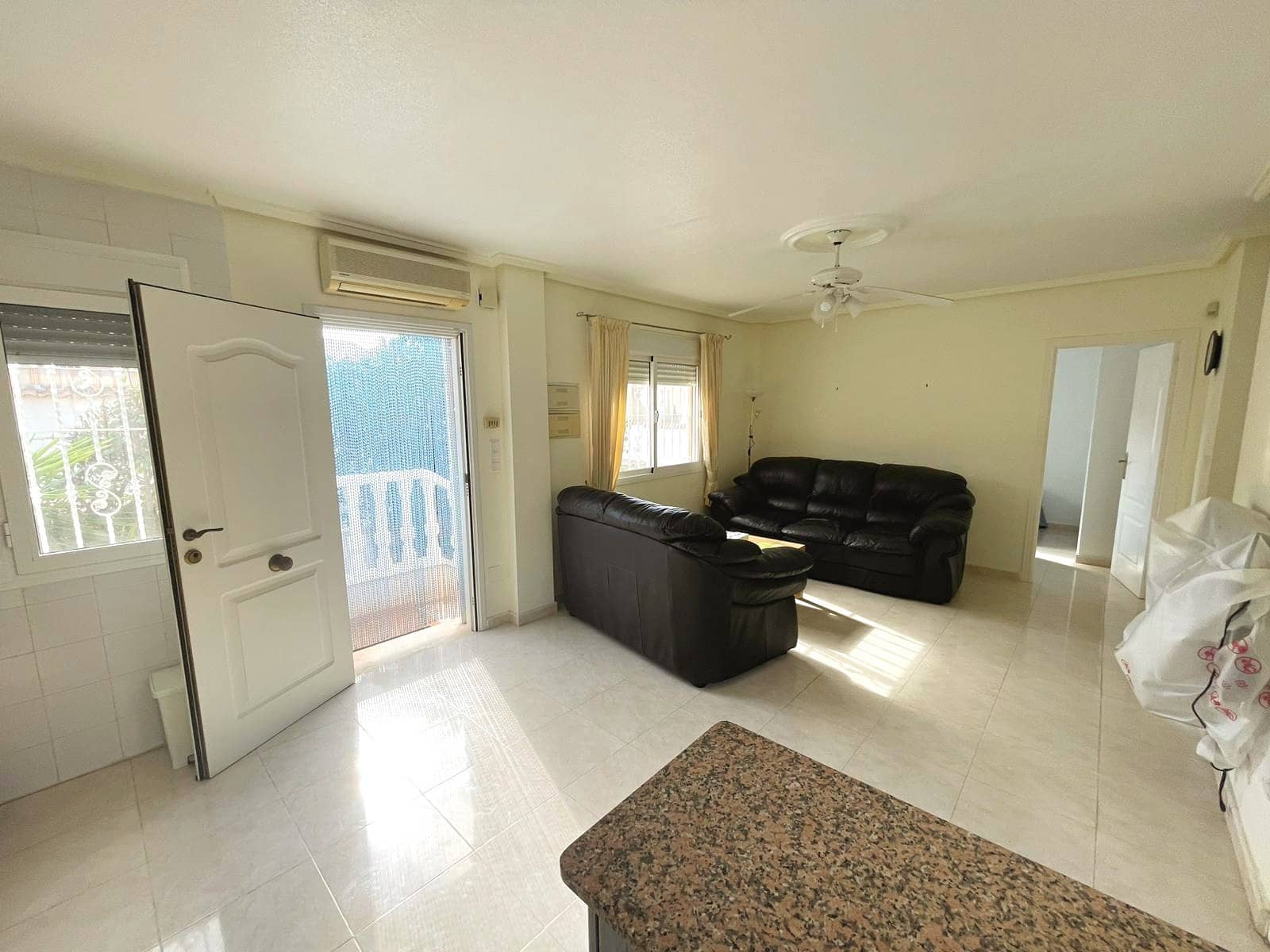 2 sovrum Hus till salu i Ciudad Quesada med pool - 185 000 € (Ref: 9392050)