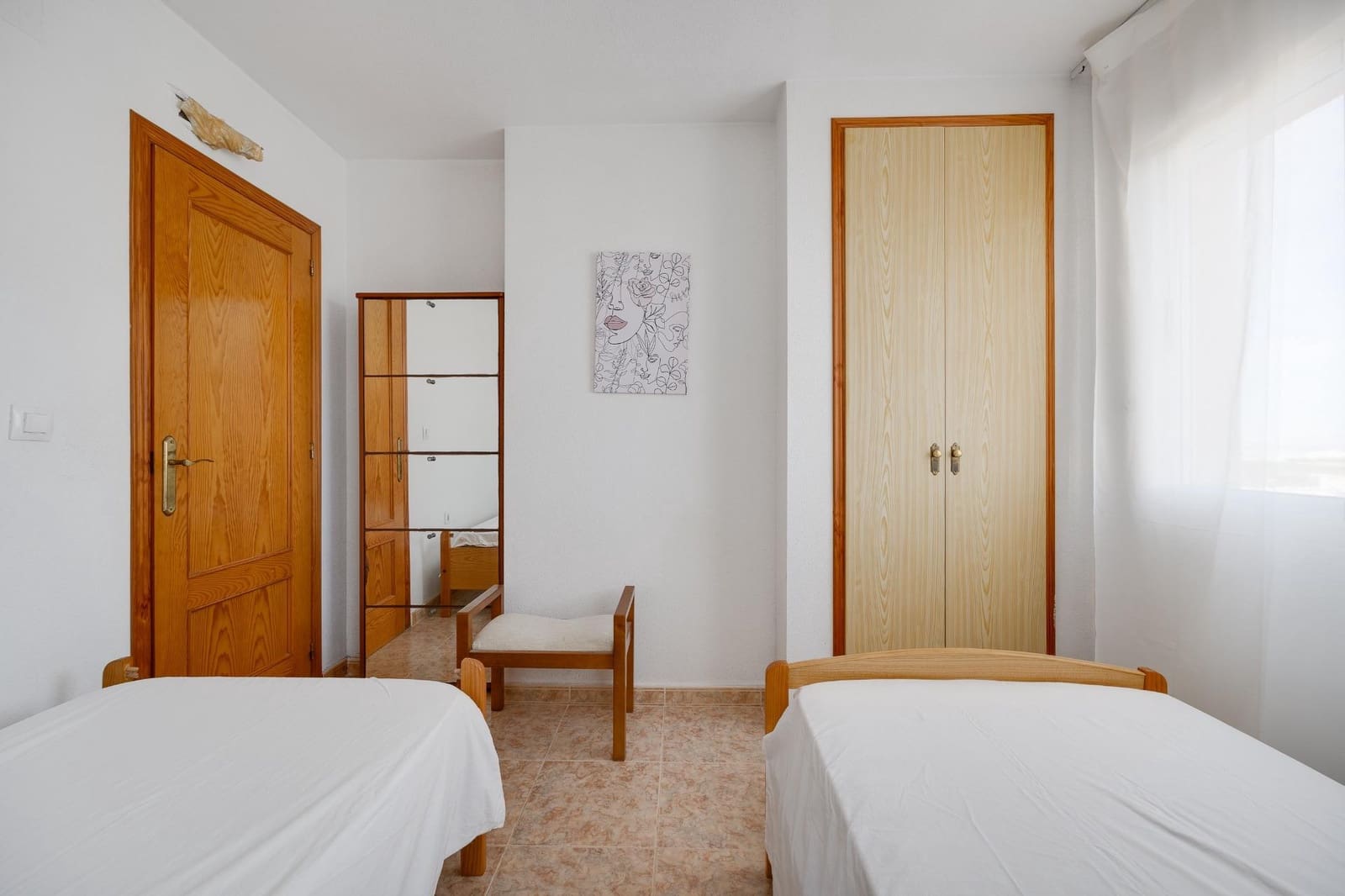 3 soveværelse Lejlighed til salg i Torrevieja med swimmingpool garage - € 194.900 (Ref: 9393426)