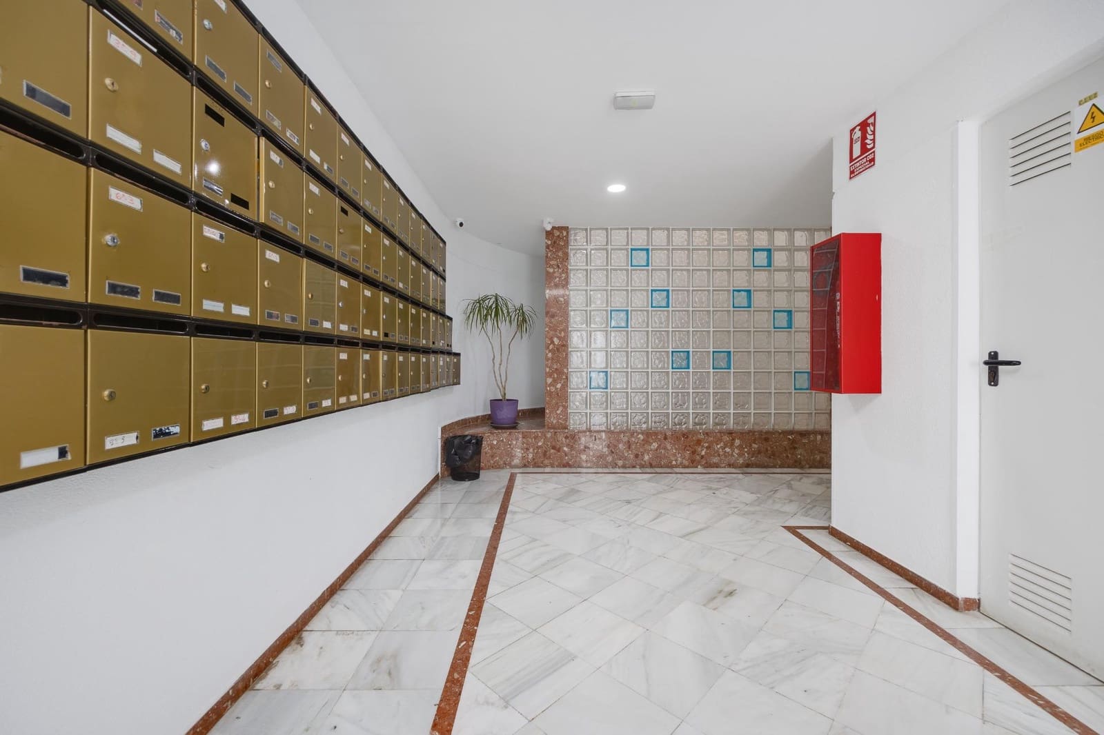 3 soveværelse Lejlighed til salg i Torrevieja med swimmingpool garage - € 194.900 (Ref: 9393426)