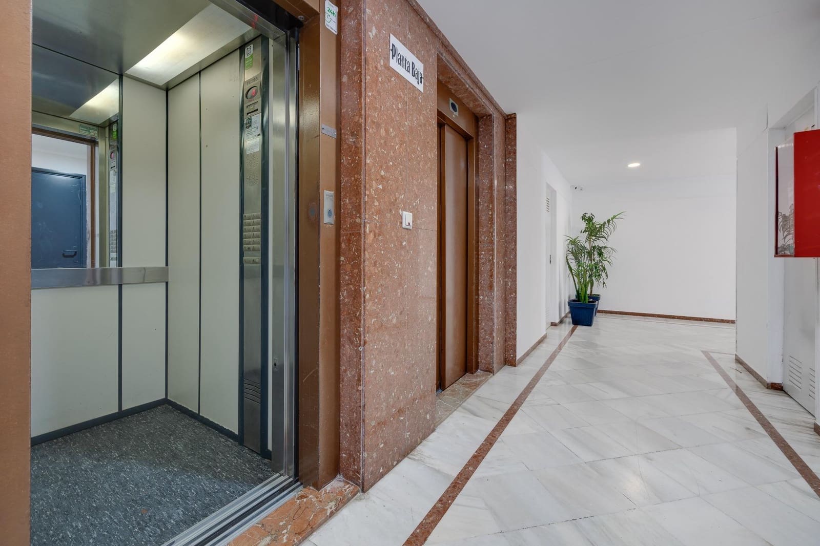 3 soveværelse Lejlighed til salg i Torrevieja med swimmingpool garage - € 194.900 (Ref: 9393426)