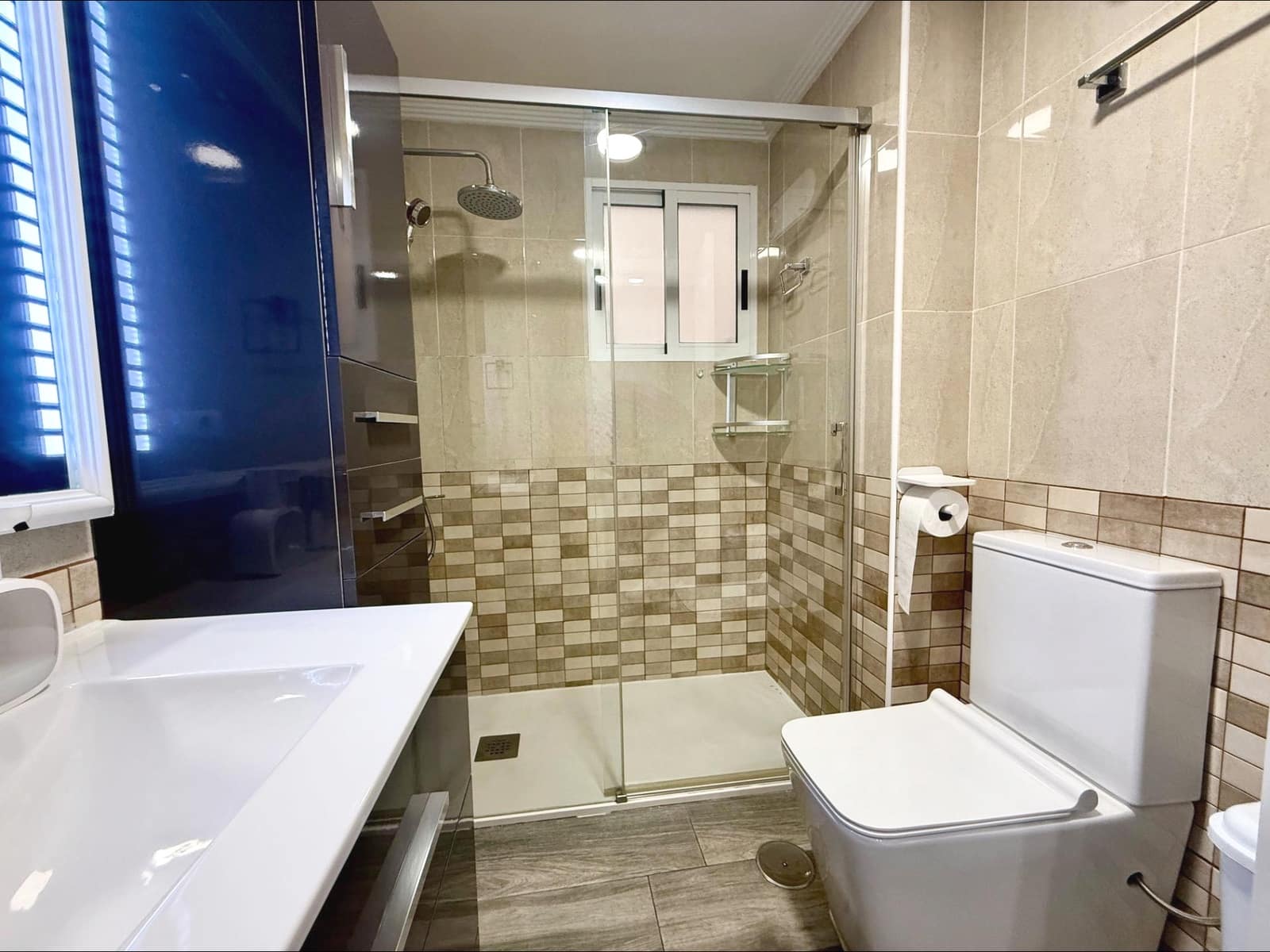 2 soverom Leilighet til salgs i Torrevieja med svømmebasseng - € 148 900 (Ref: 9393436)