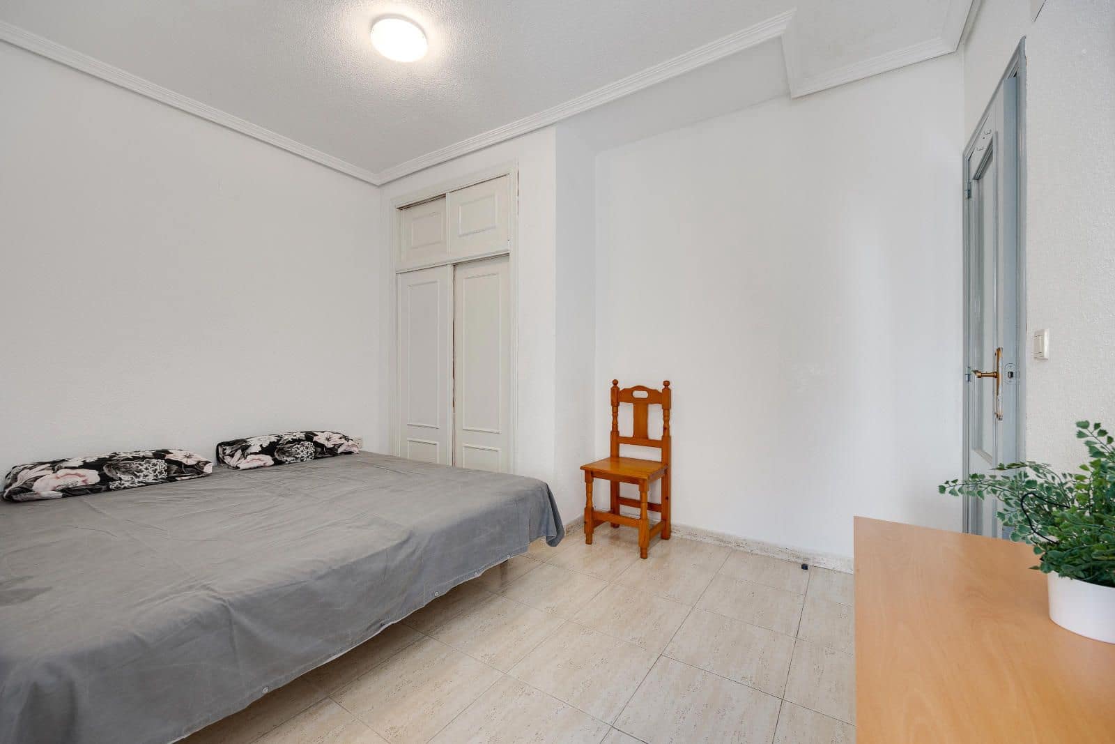 2 chambre Appartement à vendre à Torrevieja - 135 000 € (Ref: 9417743)