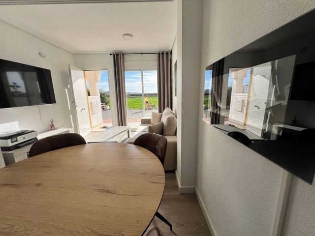 3 soveværelse Byhus til salg i Centro, Los Alcázares med swimmingpool - € 129.950 (Ref: 9417749)