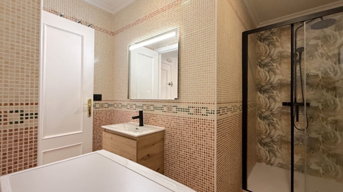 2 slaapkamer Appartement te koop in Torrevieja - € 169.000 (Ref: 9417752)