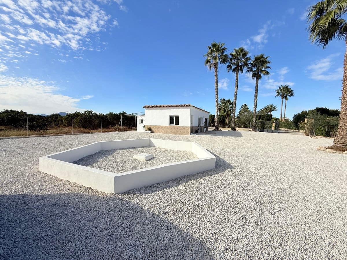 3 camera da letto Finca/Casa di Campagna in vendita in Dolores con piscina garage - 560.000 € (Rif: 9417753)