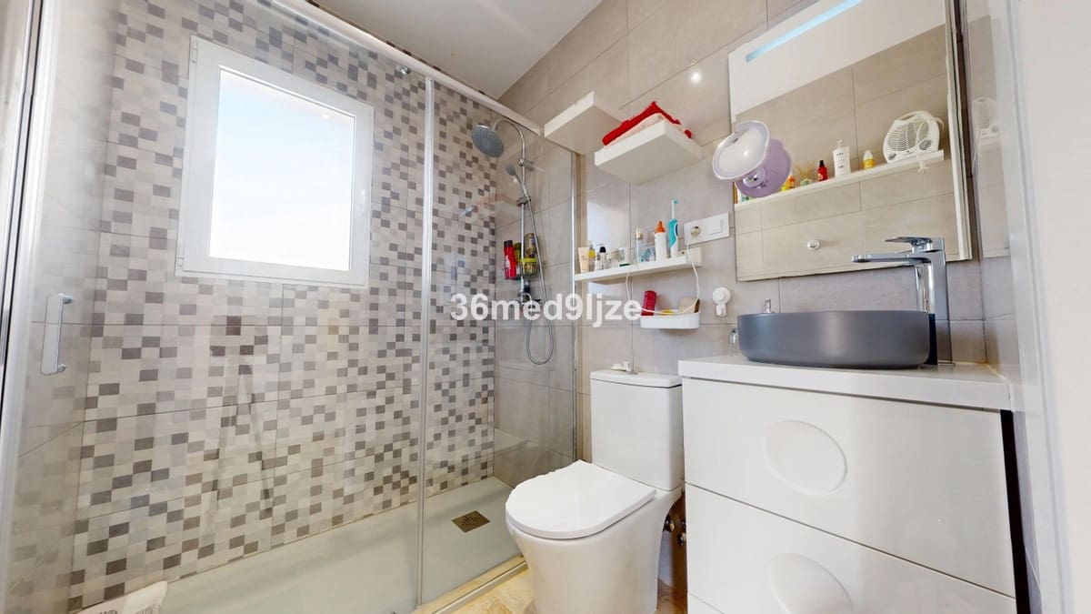 5 soverom Villa til salgs i Los Narejos med garasje - € 649 000 (Ref: 9417762)