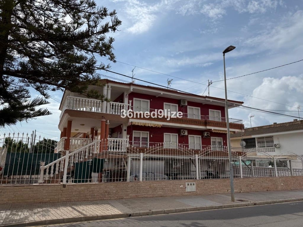 4 chambre Appartement à vendre à Los Alcazares - 179 995 € (Ref: 9417767)