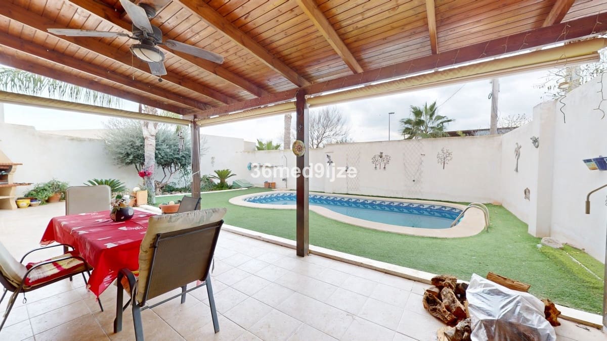 3 soveværelse Villa til salg i Murcia by med garage - € 259.950 (Ref: 9417769)