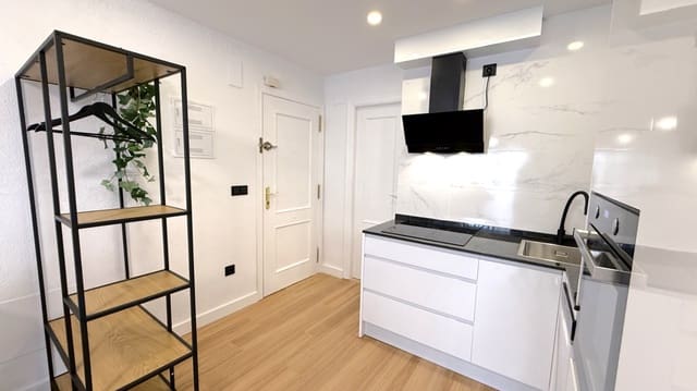 2 sypialnia Apartament na sprzedaż w Puerto Deportivo, Torrevieja - 169 000 € (Ref: 9425298)