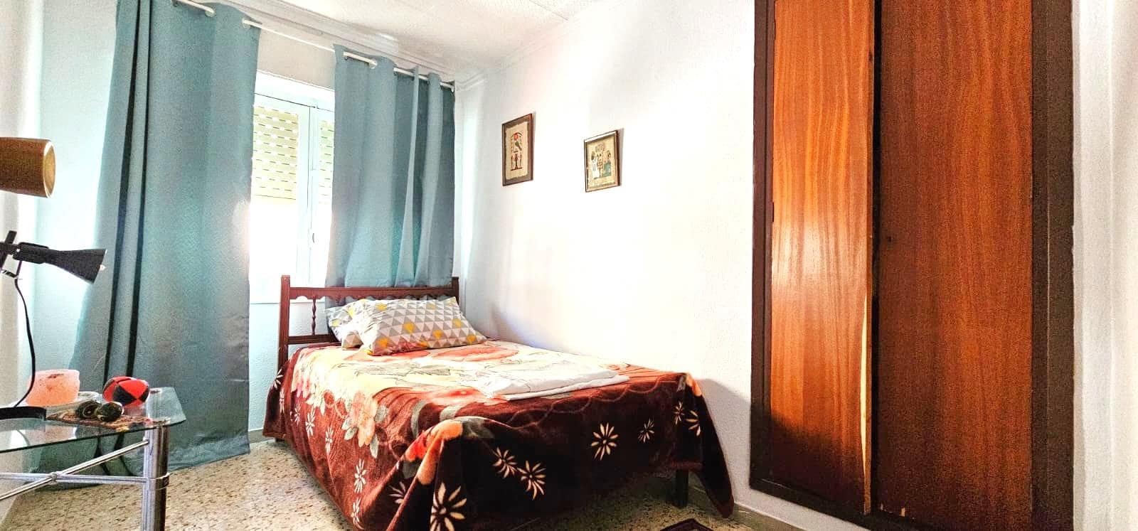 3 bedroom Apartment for sale in Bigastro - € 82,300 (Ref: 9425300)