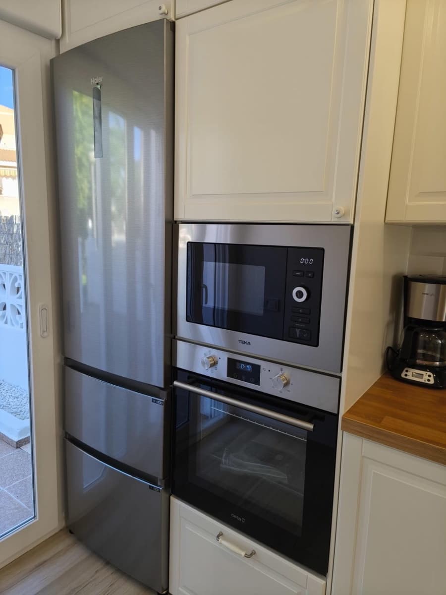 3 soveværelse Byhus til salg i Torrevieja med swimmingpool - € 249.900 (Ref: 9425304)