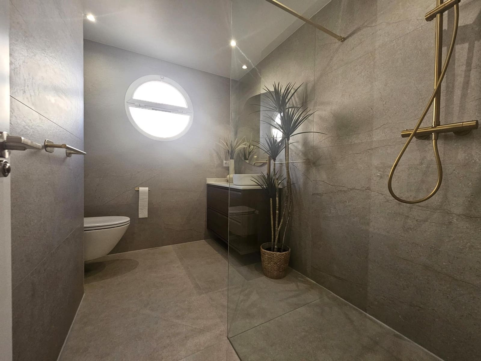 2 slaapkamer Appartement te koop in Orihuela Costa met zwembad - € 199.000 (Ref: 9425319)