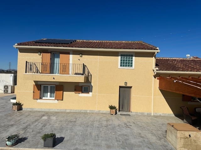 5 soveværelse Finca/Landehus til salg i San Miguel de Salinas - € 450.000 (Ref: 9438649)