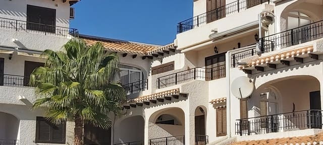 2 chambre Appartement à vendre à Cabo Roig, Orihuela avec piscine garage - 190 000 € (Ref: 9438656)